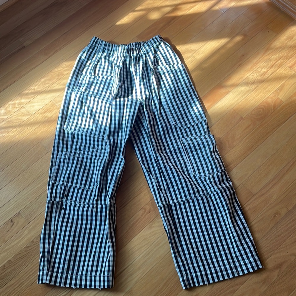 Urban outfitters gingham pants size small